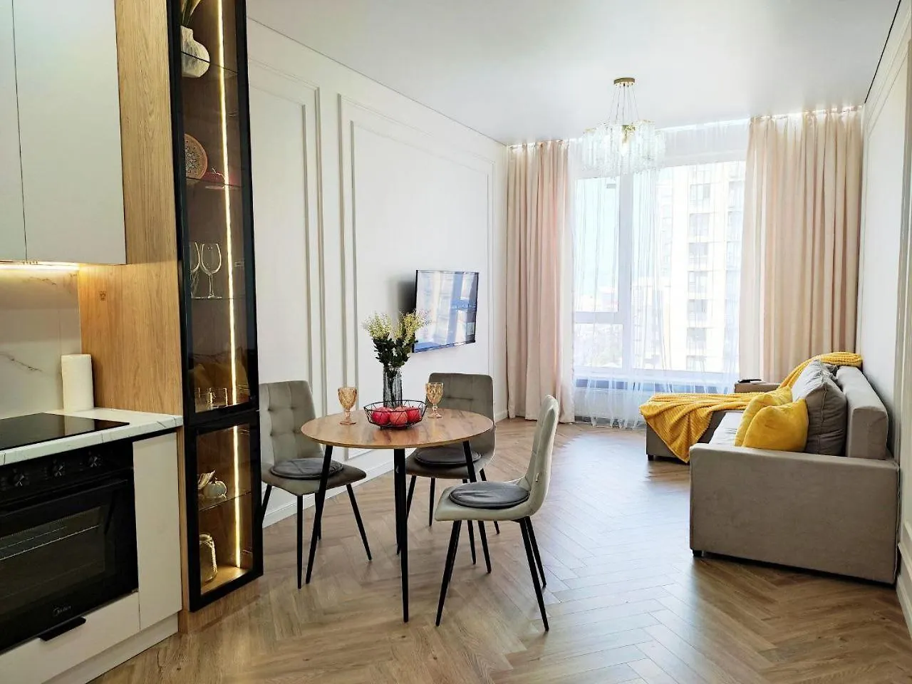 Estet Luxe Apartments Алматы