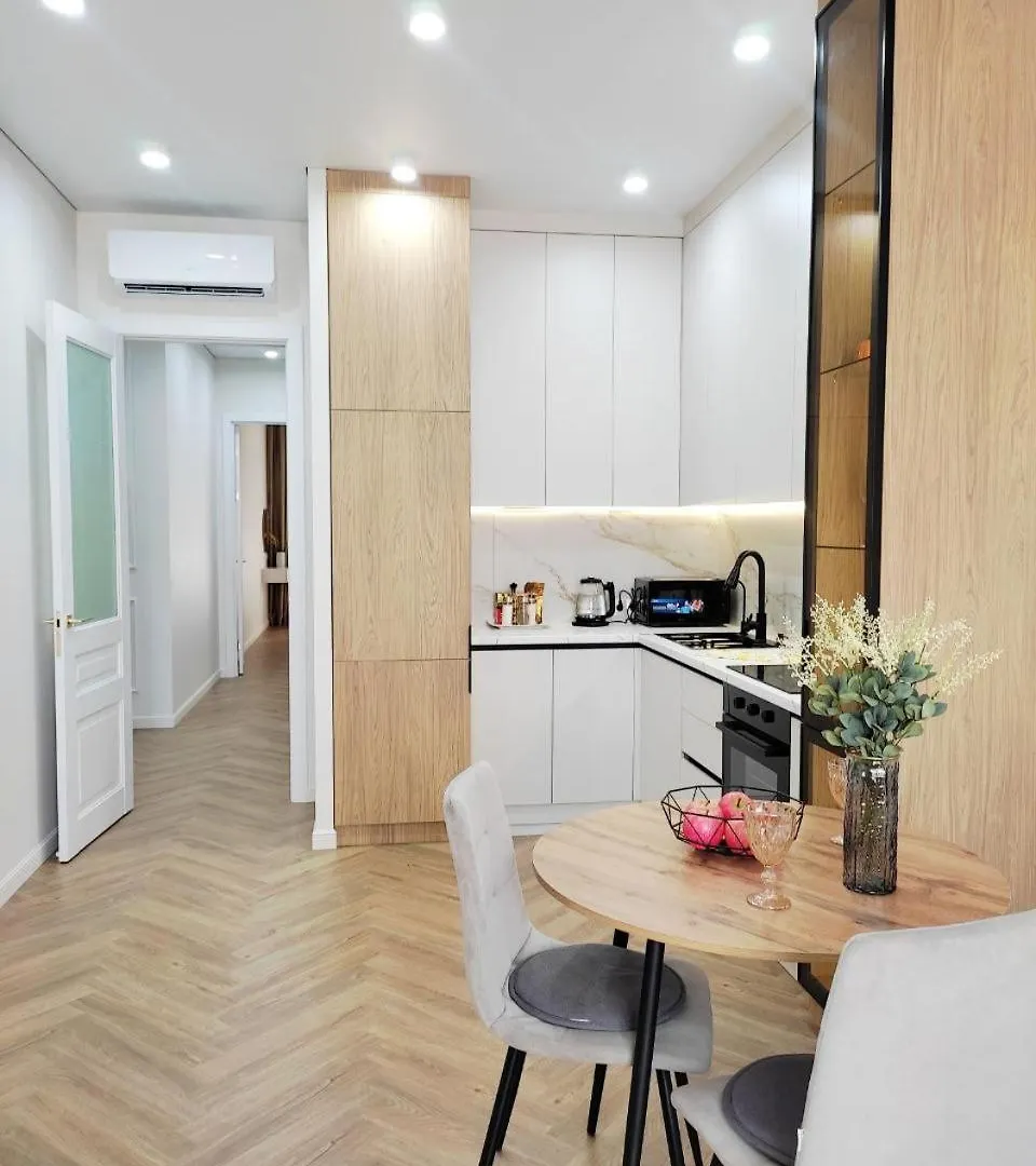 Estet Luxe Apartments Алматы 0*,  Казахстан
