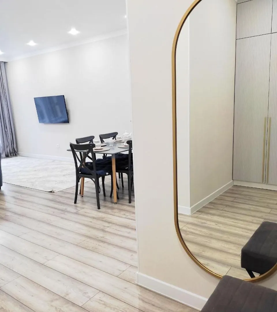 Estet Luxe Apartments Алматы