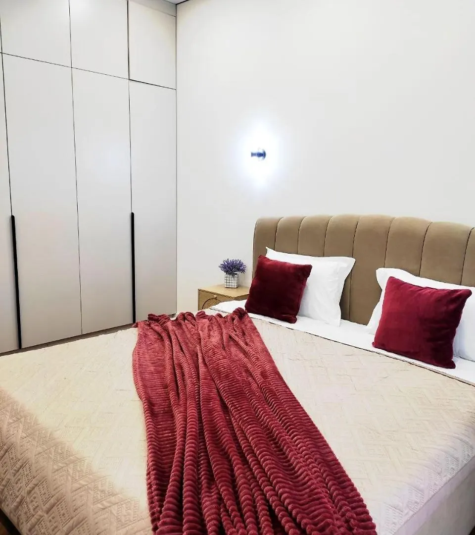 Estet Luxe Apartments Алматы
