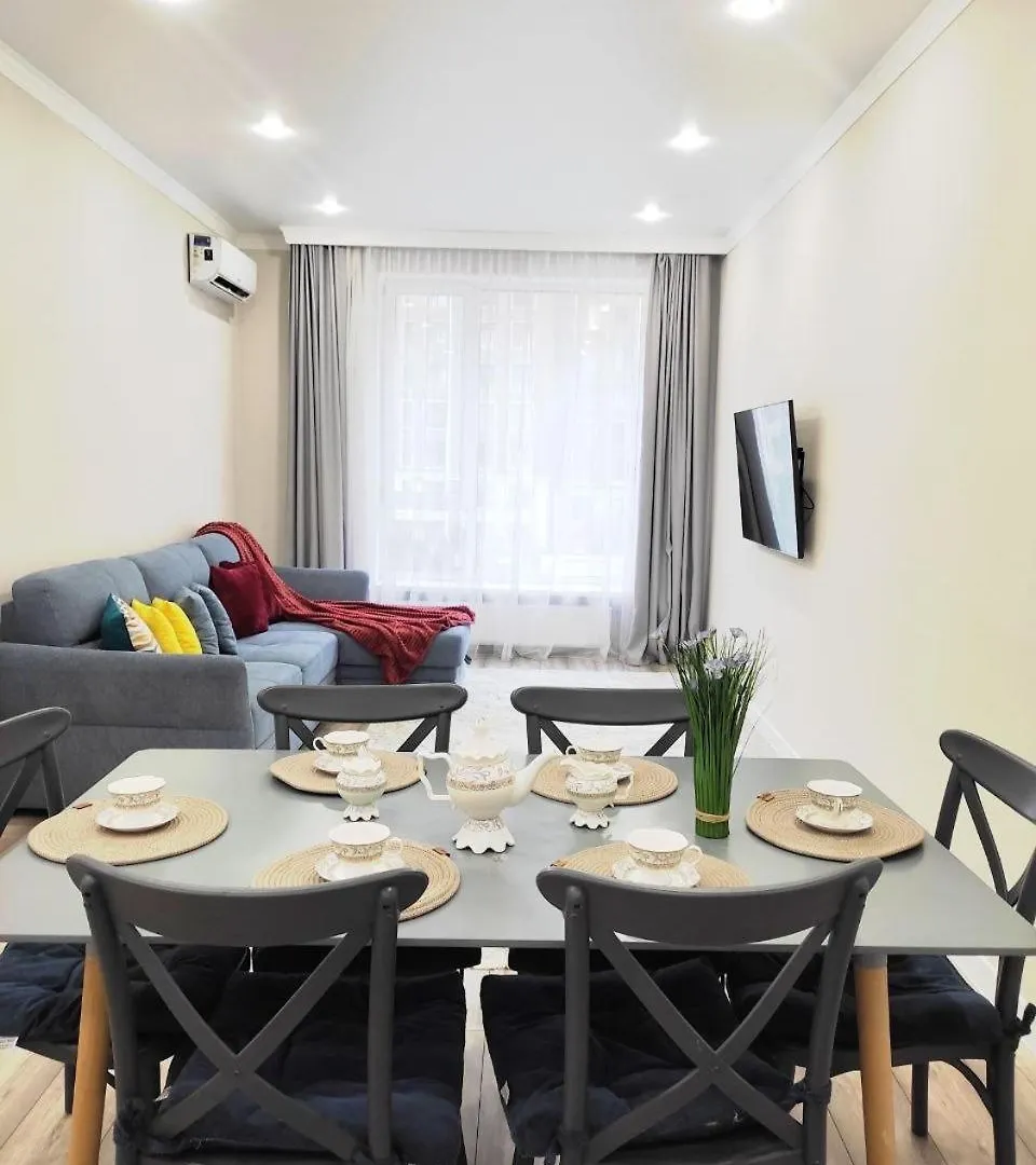 Estet Luxe Apartments Алматы 0*,