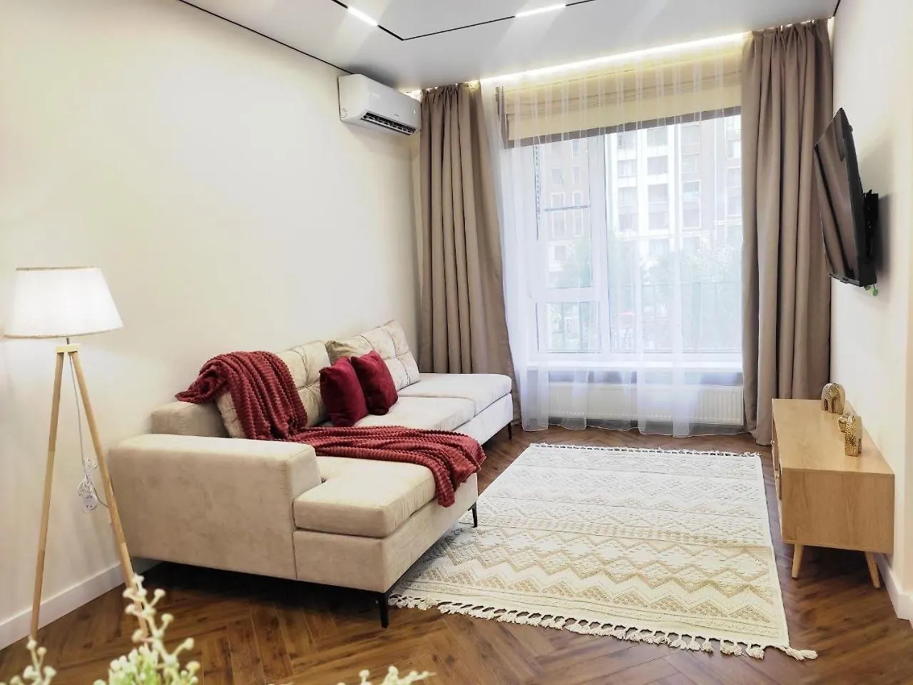 Estet Luxe Apartments Алматы 0*,